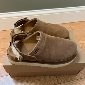 UGG Chestnut Goldenstar Clog Size 9